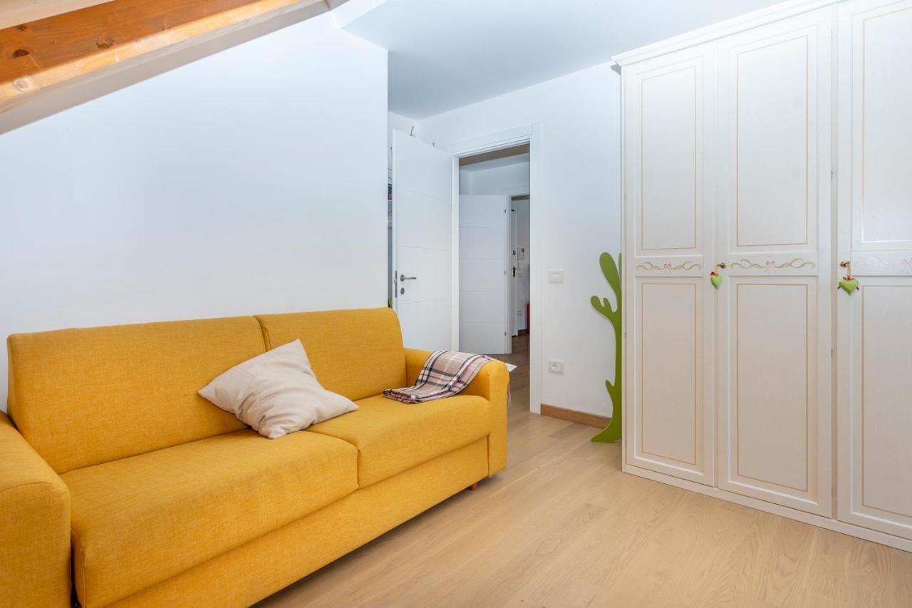 Golf View Apt With Parking And Mountain View! Apartamento Tarvisio Exterior foto